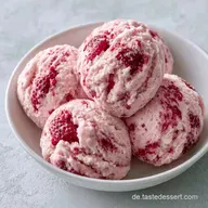Erdbeereis f&uuml;r 6 Portionen