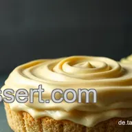 Perfekte Schweizer Buttercreme f&uuml;r k&ouml;stliche Torten und Cupcakes