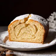 Omas Weihnachtsstollen Rezept: So gelingt er garantiert!