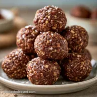 S&uuml;&szlig;e Snacks mit Datteln in 25 Minuten